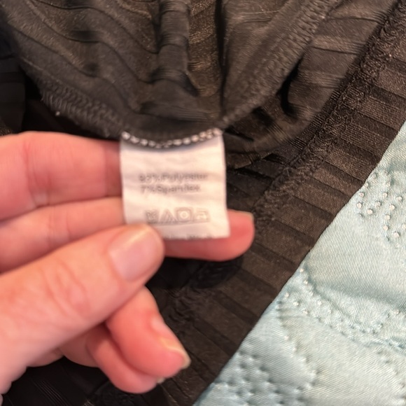 Ladies Lounge Set - Picture 10 of 10